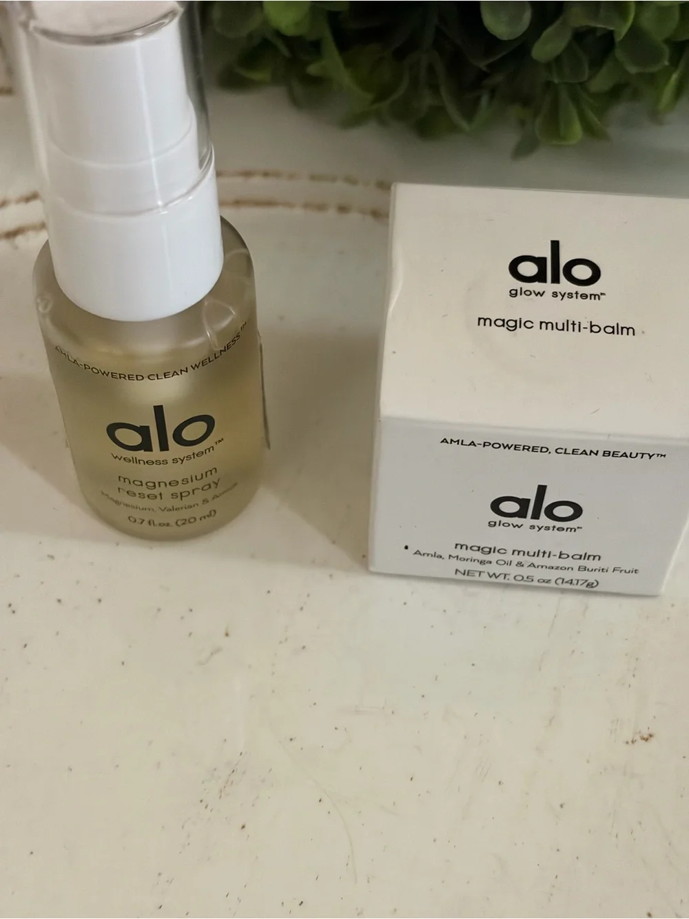 alo bundle - glow system Magnesium Reset Spray & Magic Multi-Balm